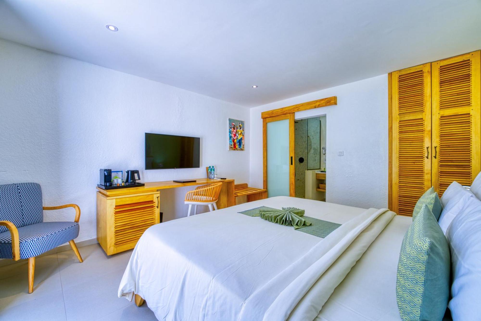 Hotel Africa Queen Somone Esterno foto